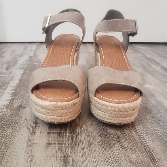 Circus by Sam Edelman Delilah Tan Wedge Espadrille Heel Size 8 - Picture 5 of 13